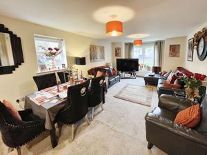 Living dining room- click for photo gallery